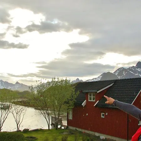 منتزه العطل Lofoten Rorbusuiter Kabelvåg